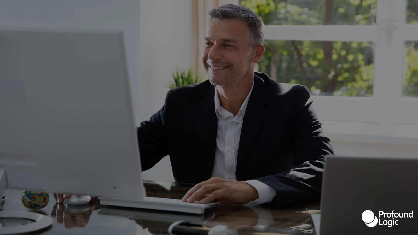 Man working in his computer